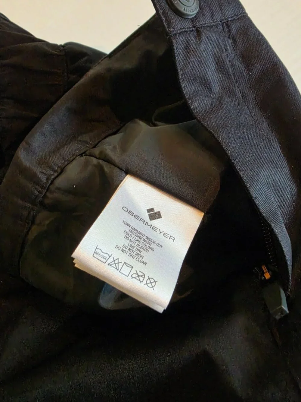 Obermeyer Men’s  Keystone Black Waterproof Snowboarding Pants Size Medium NWOT